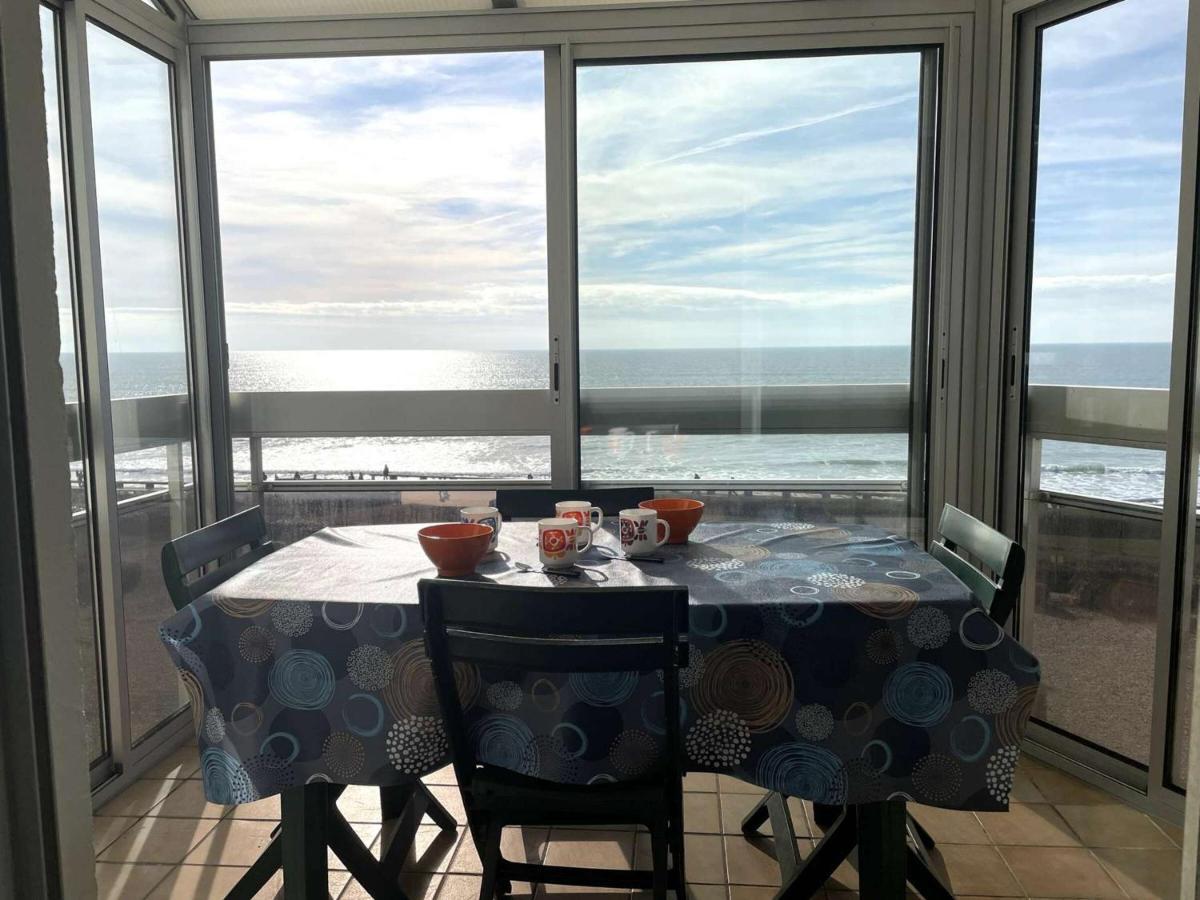 Appartement 2 Pieces Avec Balcon Et Parking A Saint-Gilles-Croix-De-Vie - Fr-1-224-39 Exteriör bild