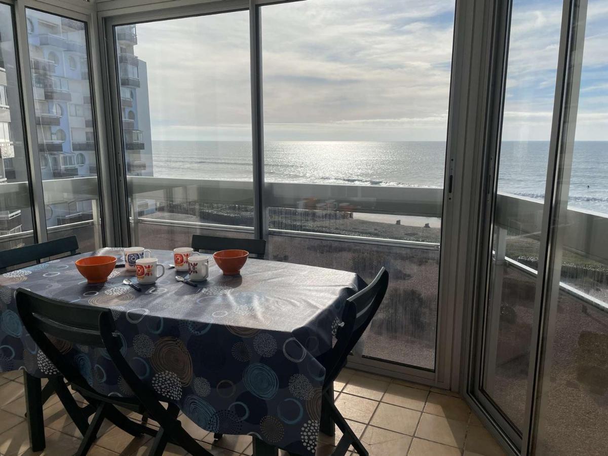 Appartement 2 Pieces Avec Balcon Et Parking A Saint-Gilles-Croix-De-Vie - Fr-1-224-39 Exteriör bild